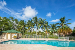 The Grand Turk -Sunset View & Pool